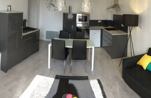 Vittel Appartement | L'Appart Thermal meublé design à 250m des Thermes de Vittel