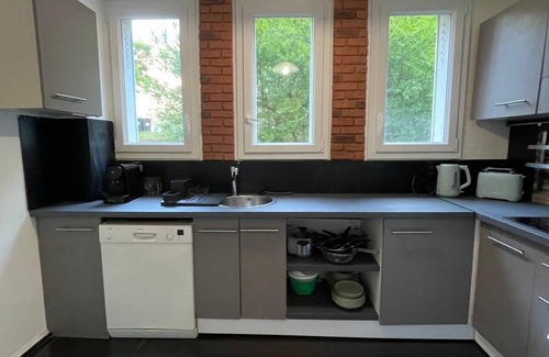 Champigny-sur-Marne Appartement | Appart Guy Môquet 2 CHAMBRES + BUREAU + Possibilité Navette de transfert