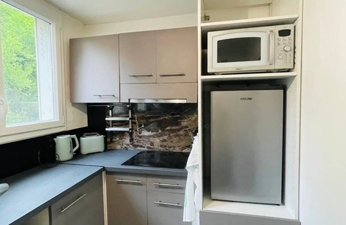 Champigny-sur-Marne Appartement | Appart Guy Môquet 2 CHAMBRES + BUREAU + Possibilité Navette de transfert