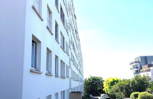 Champigny-sur-Marne Appartement | Appart Guy Môquet 2 CHAMBRES + BUREAU + Possibilité Navette de transfert