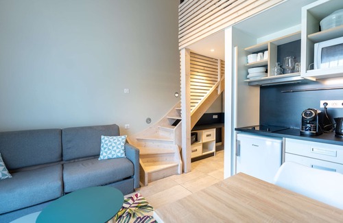 Cabries Hôtel | Appart'hôtel Kyriad Résidence Cabriès - Plan de Campagne