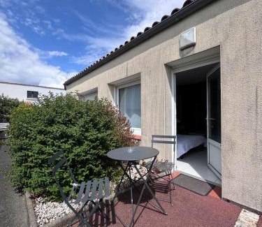 Aytre Appartement | Appart-Hotel du drapeau bleu Residence Kiwi