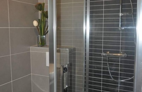 Centre Erlon Appartement | Appart' hyper centre Reims 70€, Parking Box Privé 4 pers,
