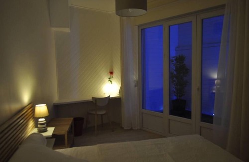 Centre Erlon Appartement | Appart' hyper centre Reims 70€, Parking Box Privé 4 pers,