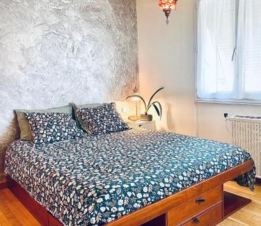Le Blanc-Mesnil Maison | Appart Lumineux avec Jardin et Jacuzzi - Chambre Parentale - Full AC - Proche - CDG - Stade de France - Parc des Expositions