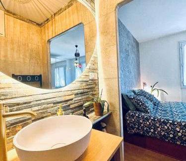 Le Blanc-Mesnil Maison | Appart Lumineux avec Jardin et Jacuzzi - Chambre Parentale - Full AC - Proche - CDG - Stade de France - Parc des Expositions