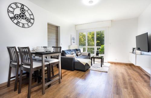 Dammarie Les Lys Appartement | APPART PREMIUM DU LYS Balcon amenage Parking gratuit