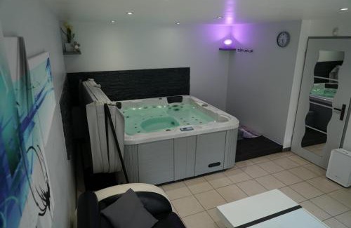 Lalande-Grand Selve Appartement | Appart&Spa