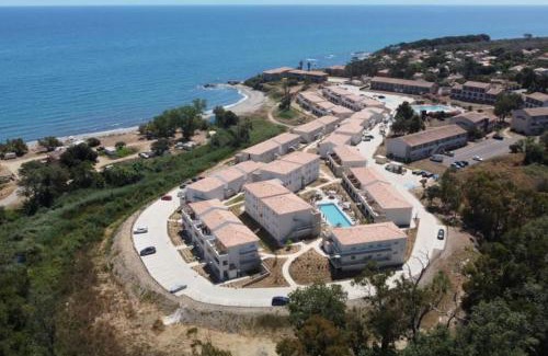Bravone Appartement | Appart T3 vue Mer/Montagne pieds dans l'eau N115