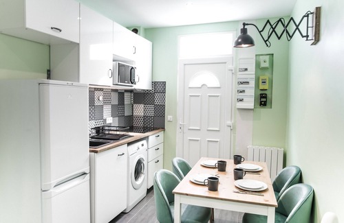 Le Perreux-sur-Marne Appartement | Appart VOYAGE ★ proche PARIS et DISNEYLAND