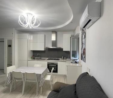 Porto d'Ascoli Appartement | Appartamento Lindo e Dora - A due passi dal mare