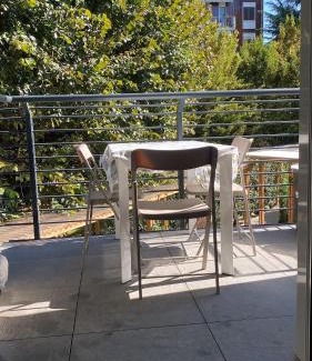 San Donato Milanese Appartement | Appartamento vicino a Ospedale, Duomo, ENI - MB