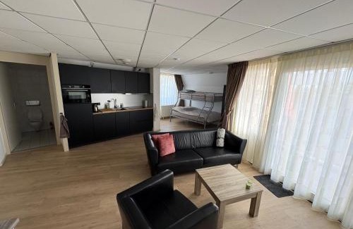 Makkum Appartement | Appartament ,Marti strand Makkum'