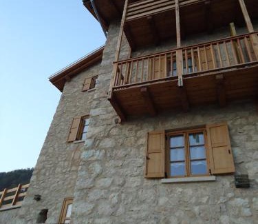Rovereto Lit Et Petit-Déjeuner | Appartamenti Camere Masi Brenta