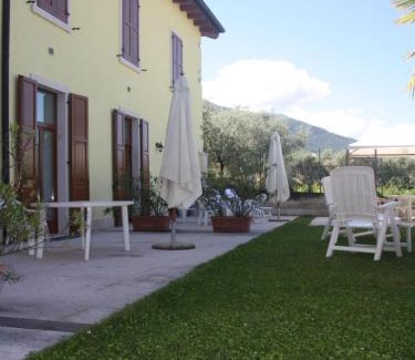 Bolognano-Vignole Appartement | Appartamenti Gardastivo