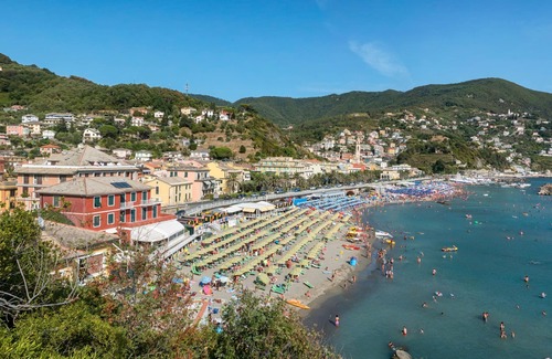 Moneglia Appartement | Appartamenti Giada Two-room Apt. 6 Pax Casa Giada