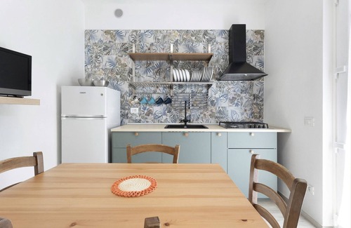 Fiumaretta Appartement | 'Appartamento 3' près de la plage avec Wi-Fi et balcon