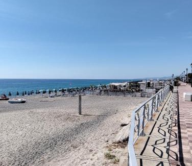 Siderno Marina Appartement | Appartamento 5 palme