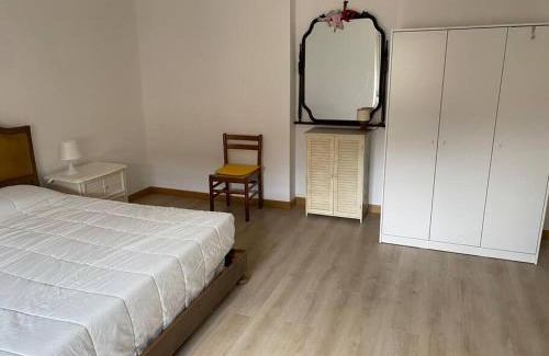 Monfalcone Appartement | Appartamento a Monfalcone, con parcheggio gratuito