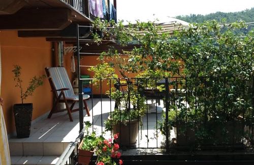 Comero Appartement | Appartamento Bilocale con TERRAZZO Lago Maggiore