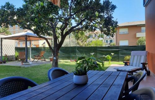 Deiva Marina Appartement | Appartamento Blu