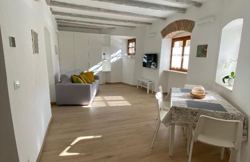 Rovereto Appartement | Appartamento Borgo San Tomaso, tra storia e natura