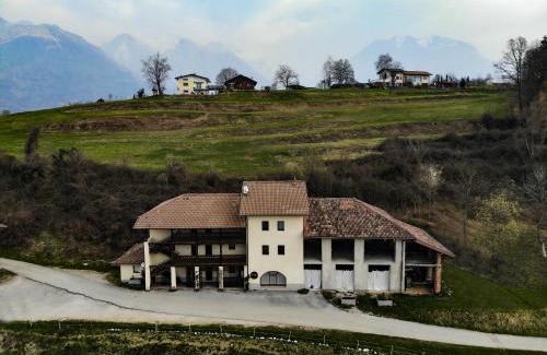 Belluno Maison | Appartamento immerso nella natura con parcheggio - Stella Alpina