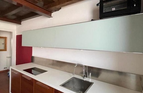 Luvinate Appartement | Appartamento in corte nel verde del golf club