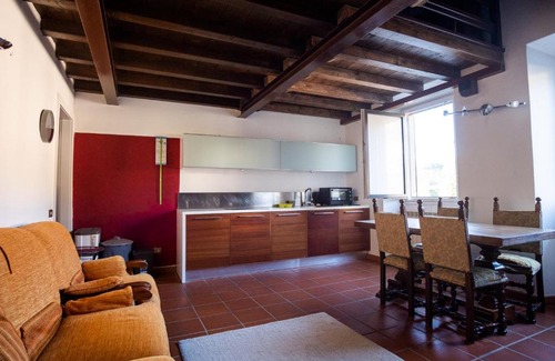 Luvinate Appartement | Appartamento in corte nel verde del golf club
