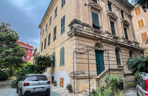Varazze Appartement | Appartamento in Villa del '900 (C)