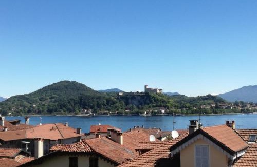Arona Appartement | Appartamento LE DUE ROCCHE