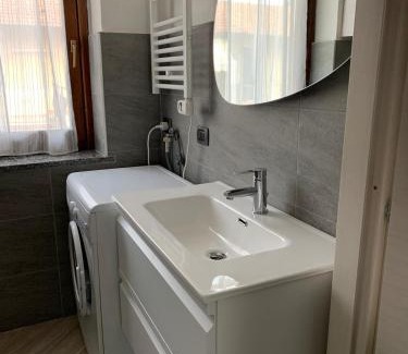 Castelnovate Appartement | APPARTAMENTO PIERANGELO DI FRONTE MALPENSA T1 e T2