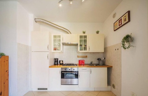 Pietrasanta Appartement | Appartamento Pietrasanta by Interhome