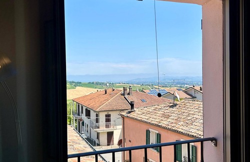 San Clemente Maison | Appartamento Torre nelle colline malatestiane a 7km da Riccione e 15km da Rimini