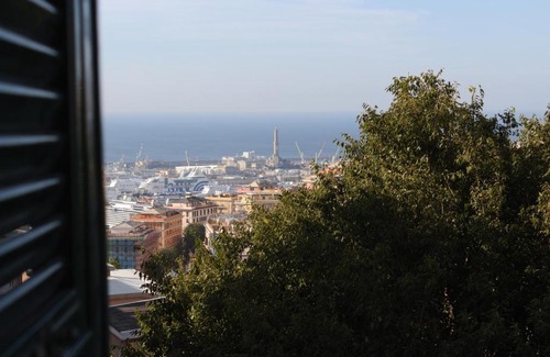 Oregina Appartement | Appartamento Verde sul Mare