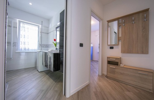 Torbole sul Garda Appartement | Appartamento Villa Daniel, Nago-Torbole, Italy