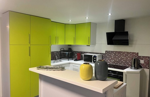 Saint-Etienne-de-Cuines Appartement | Appartement climatisé de 95 mètres carrés à saint Étienne de cuines