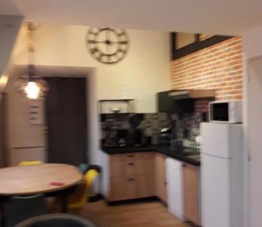 Saint-Jacques-sur-Darnetal Appartement | appartement 1ere étage dans maison individuelle