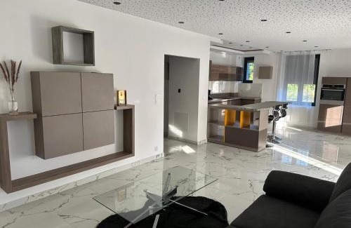 Frontenex Appartement | Appartement T3 Terrasse