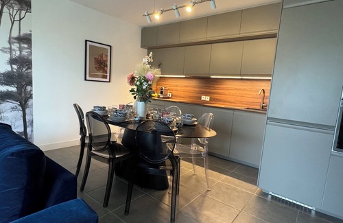 Villeneuve-les-Avignon Appartement | Appartement avec jardin neuf et élégant dans une résidence calme (6 pers)