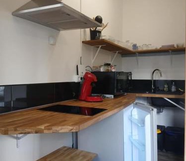 La Boissiere-des-Landes Appartement | Appartement T2 meublé - Entrée indépendante