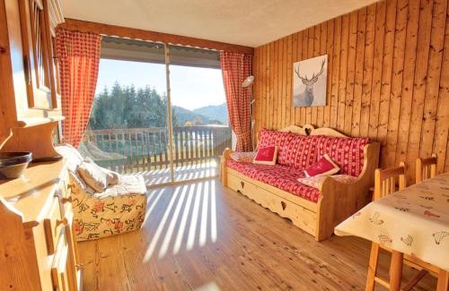 Notre-Dame-de-Bellecombe Appartement | Appartement cosy à Notre-Dame-de-Bellecombe, piscine, skis aux pieds - FR-1-505-74