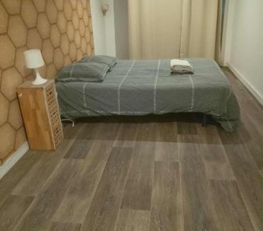 Saint-Leonard-de-Noblat Appartement | Appartement entier 1