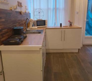 Saint-Leonard-de-Noblat Appartement | Appartement entier 1