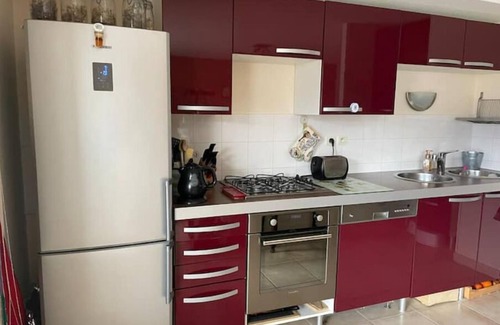Saint-Nazaire-les-Eymes Appartement | Appartement face aux montagnes