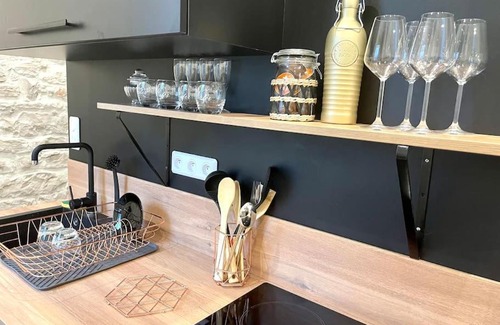 Centre Appartement | APPARTEMENT 1 CHAMBRE AVEC ENTREE INDIVIDUEL