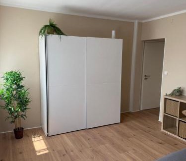 Thiede Appartement | Appartement 1 - Einzimmerwohnung mit Küche und Bad