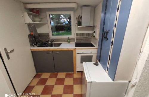 Yverdon-les-Bains Appartement | Appartement 1 pièce entresol 30 m2 proche du centre et bain thermal