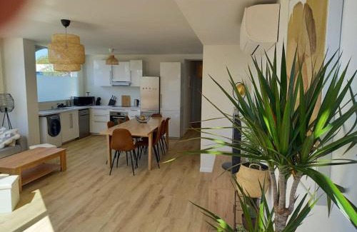 Gruissan Appartement | Appartement 100 m2 Terrasse Piscine