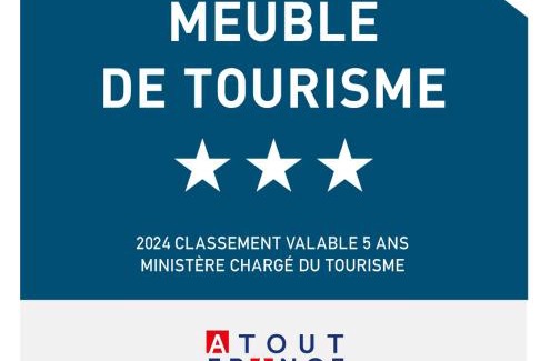 Demi-Quartier Appartement | appartement 103m2 près de Megève, face à télécabine la Princesse,2 chambres , garage, local à ski
